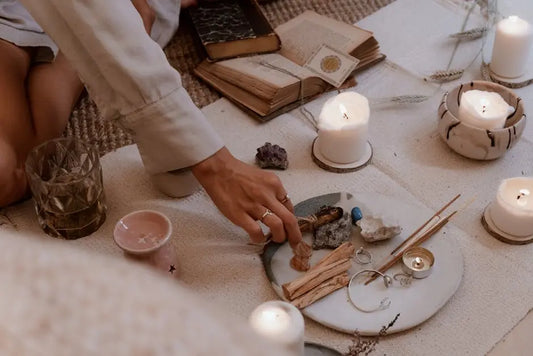 How Do Calming Scents Enhance Spiritual Practices?
